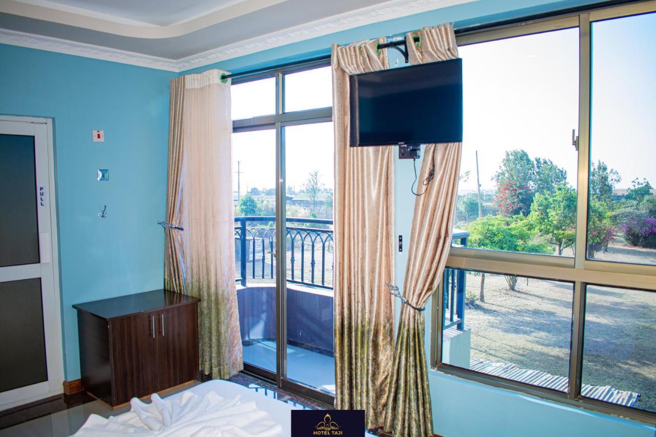 Hotel Taji Nanyuki Exteriör bild