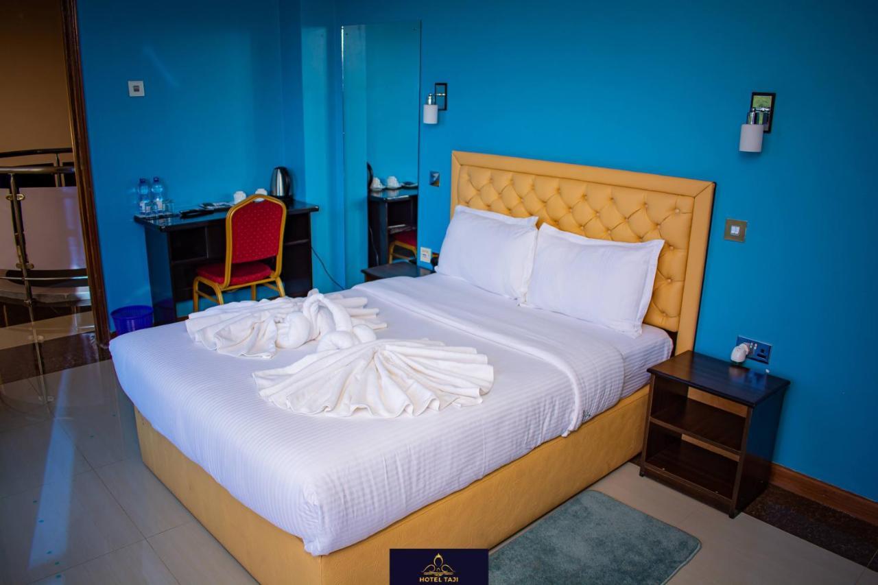 Hotel Taji Nanyuki Exteriör bild