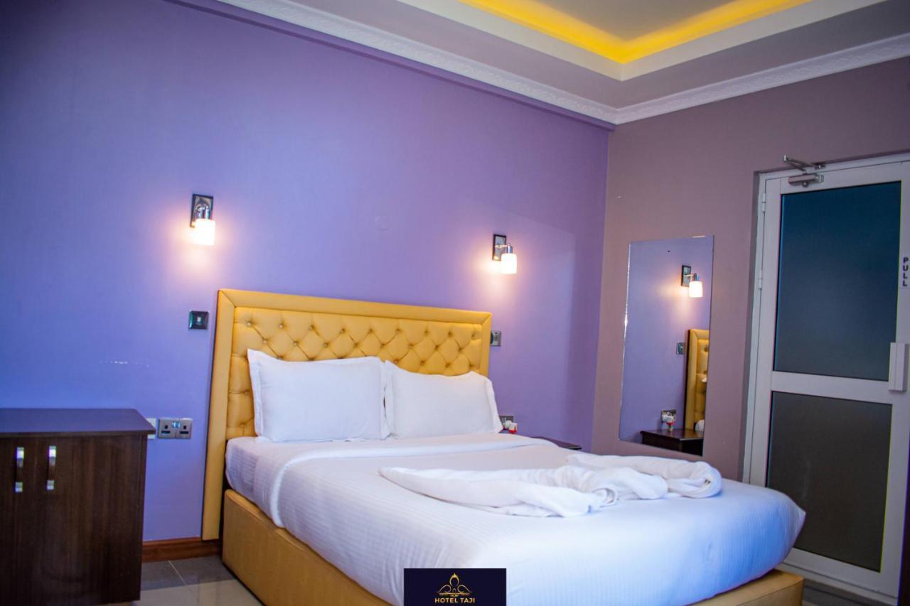 Hotel Taji Nanyuki Exteriör bild